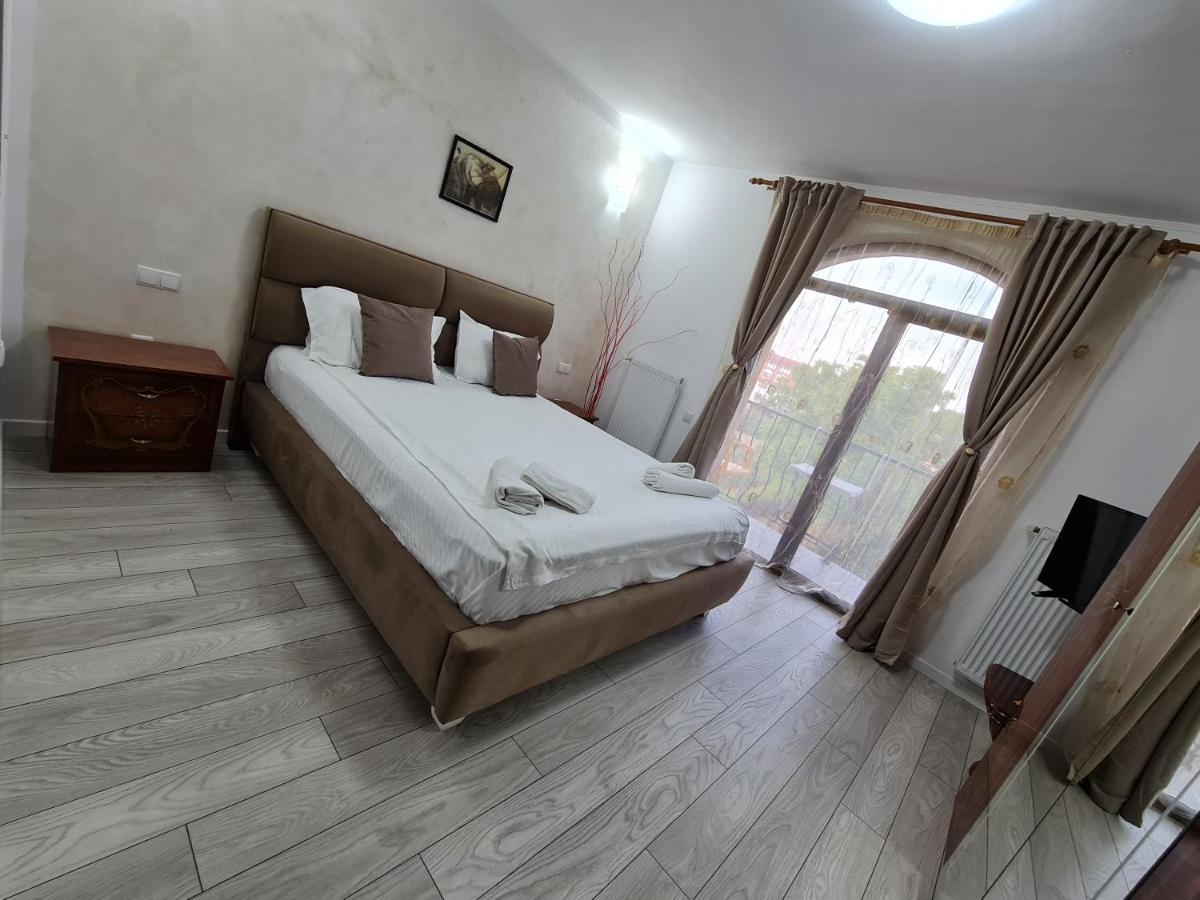 Pension Terra Alba Iulia Esterno foto